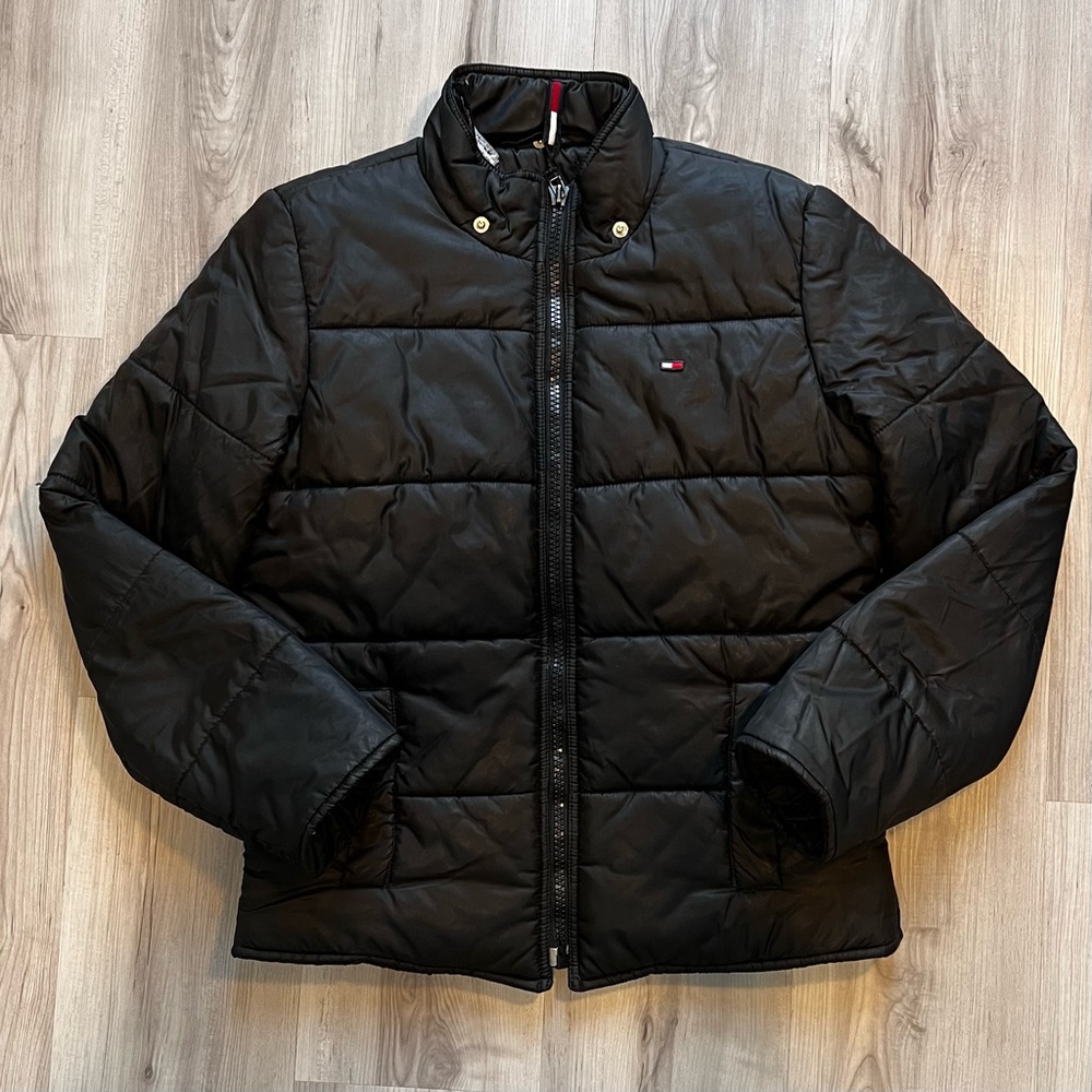 Tommy Hilfiger Puffer
Ask questions! Fast responses!